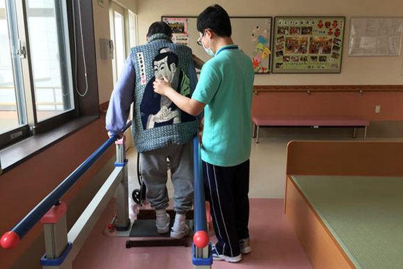 介護老人保健施設ライフケアはるさか　内観